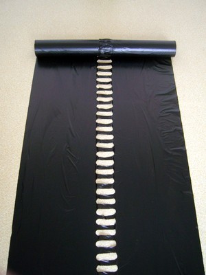 使用黑色農(nóng)用地膜有哪些好處